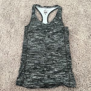 Nike tank